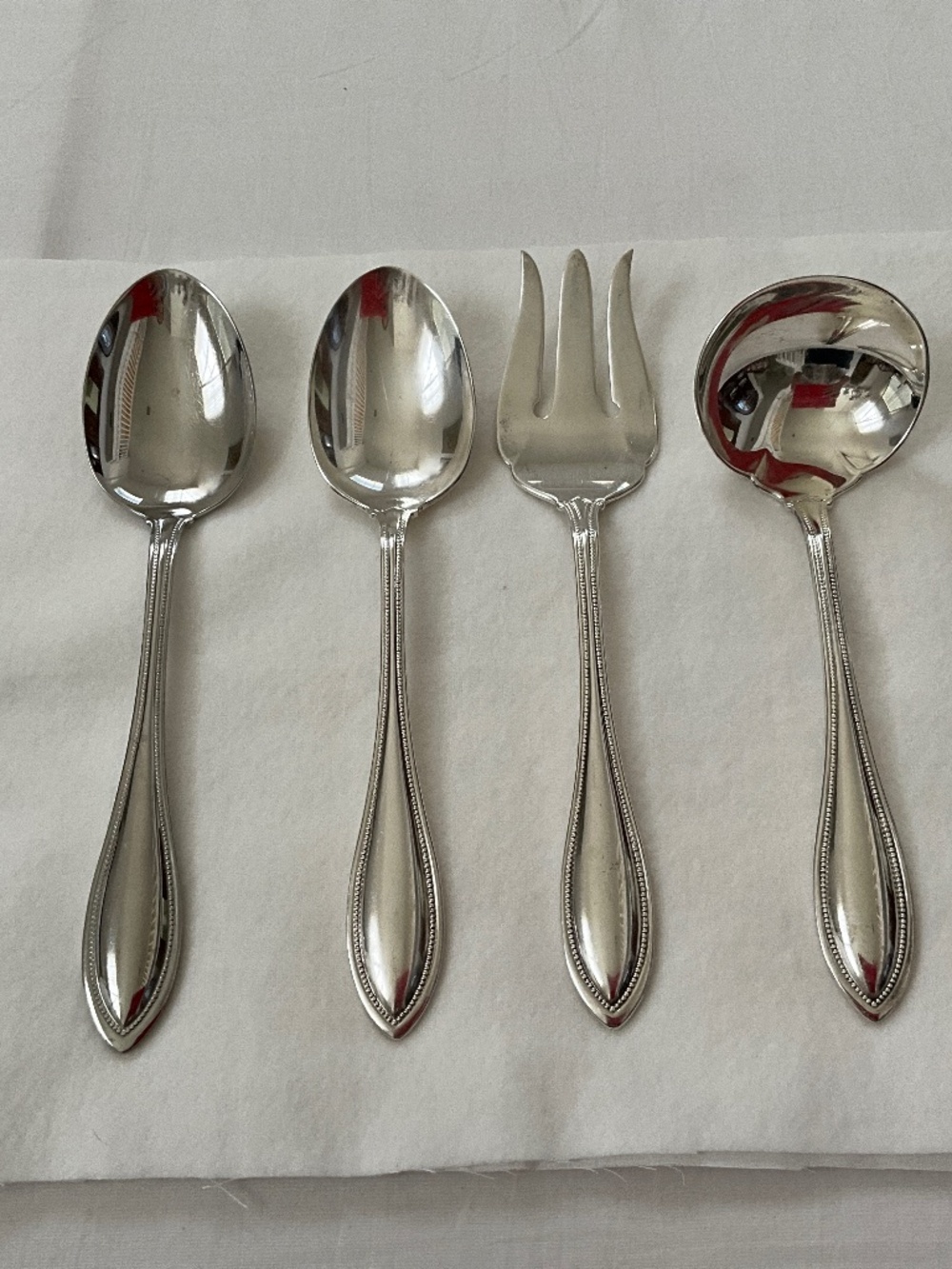 ONEIDA Silver Arbor American Harmony Serving Pieces (4)